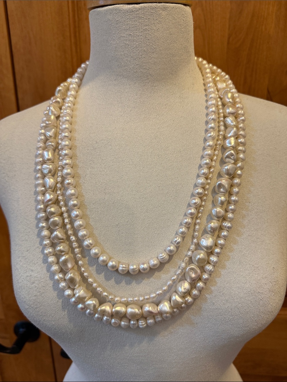 Pearl necklace 4 strand. Statement piece.